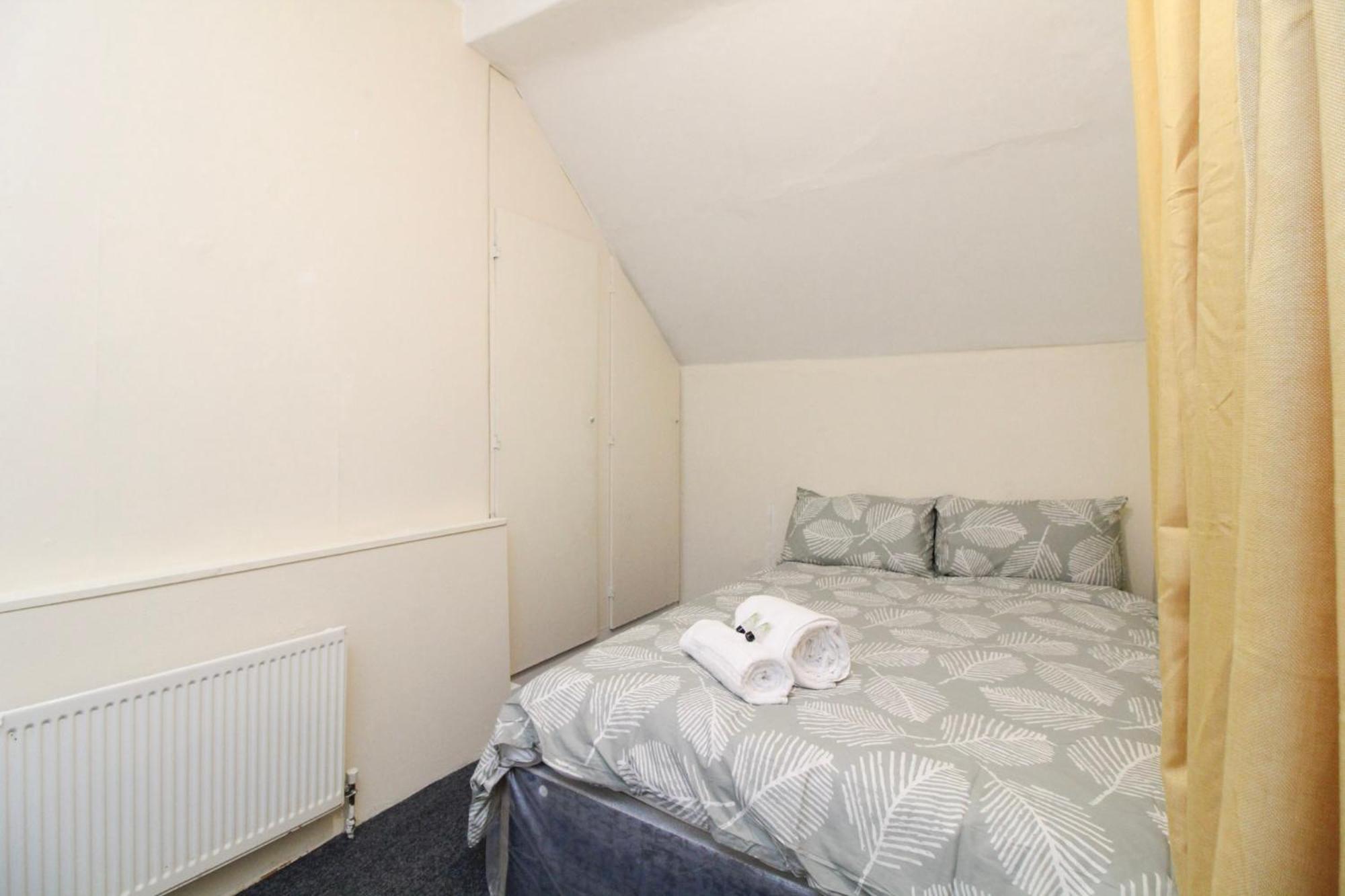 סאות'המפטון Room 4 Mayflower Road Guest House מראה חיצוני תמונה